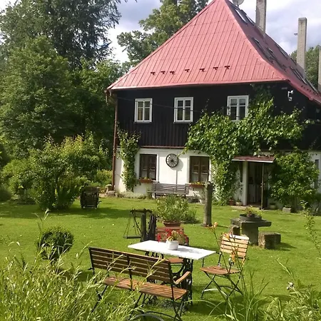 Laura Gæstehus Chřibská